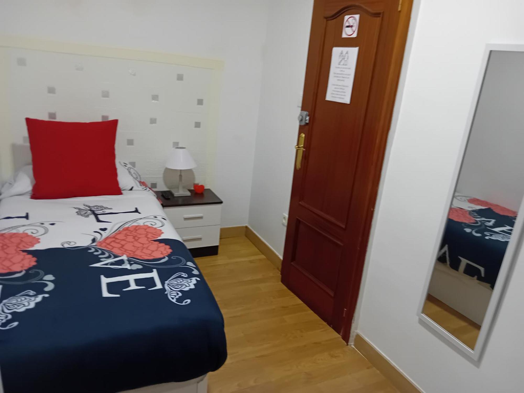 Apartamento Compartido Excelente Ubicacion El Prat de Llobregat Exterior foto